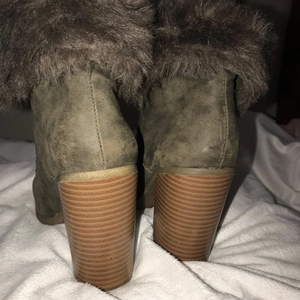 Cute Fur High Heel Boots - Picture 3 of 10